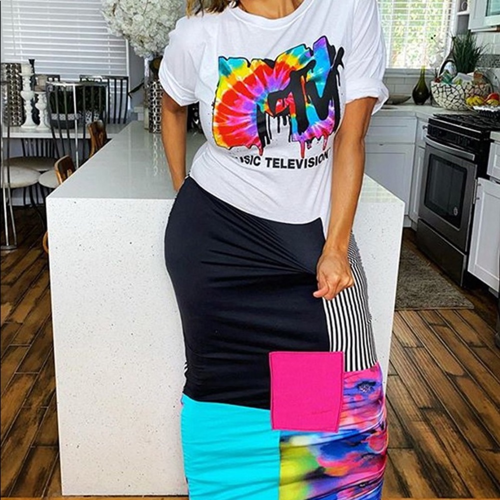 Clothes, dresses